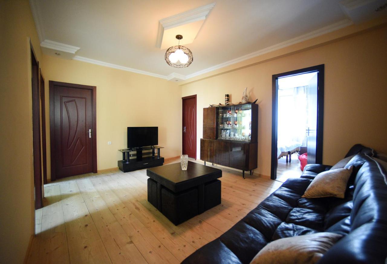Caucasus Guesthouse Ushguli Bagian luar foto